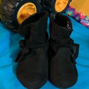 Kids black Ankle Boots/Shoes size 3